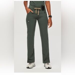 Figs Moss Kade Cargo Small